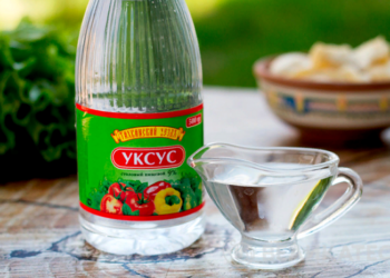 Vinegar in folk medicine.