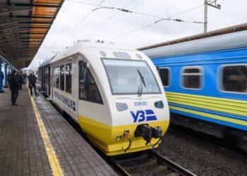 Ищем недорогие билеты на поезд для путешествий: где их можно купить