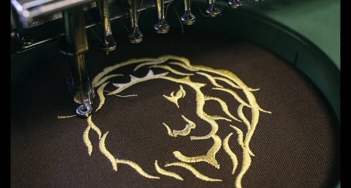 Машинная вышивка и пошив одежды